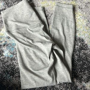 EUC Lululemon Align HR 25” Size 4